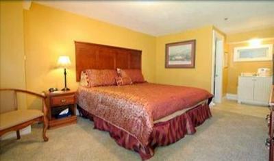 фото отеля Admirals Inn Ogunquit