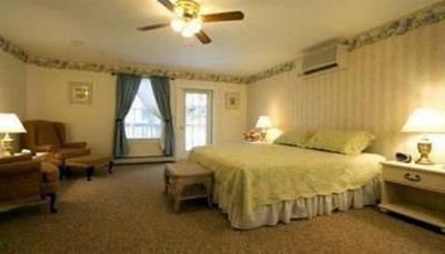фото отеля Admirals Inn Ogunquit