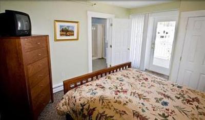 фото отеля Admirals Inn Ogunquit