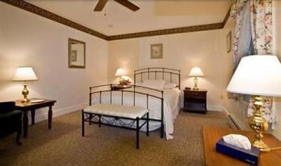фото отеля Admirals Inn Ogunquit