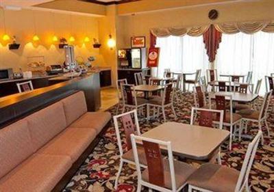 фото отеля Comfort Suites East Broad at 270