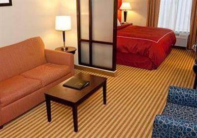 фото отеля Comfort Suites East Broad at 270