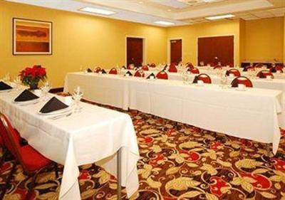 фото отеля Comfort Suites East Broad at 270