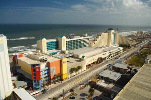 фото отеля Hilton Daytona Beach / Ocean Walk Village