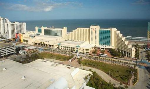 фото отеля Hilton Daytona Beach / Ocean Walk Village