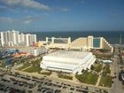 фото отеля Hilton Daytona Beach / Ocean Walk Village