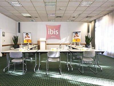 фото отеля Ibis Bonn