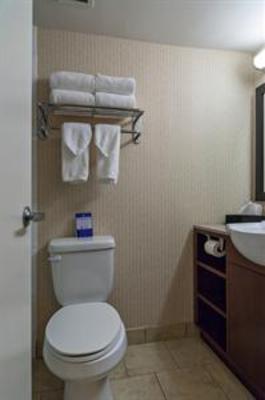 фото отеля BEST WESTERN PLUS Suites Downtown