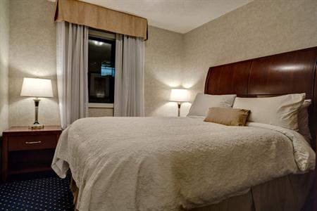 фото отеля BEST WESTERN PLUS Suites Downtown