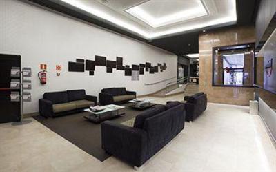 фото отеля Confortel Suites Madrid