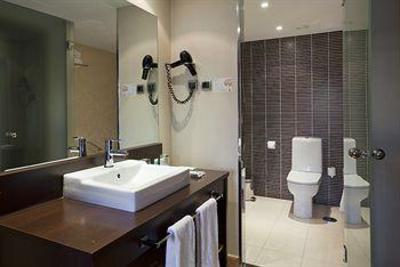 фото отеля Confortel Suites Madrid