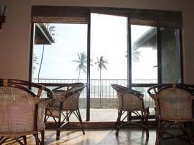фото отеля C & I Beach Hotel