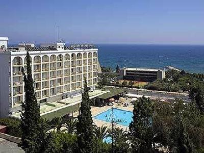 фото отеля Golden Arches Hotel Limassol