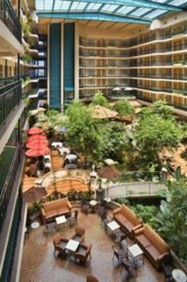 фото отеля Embassy Suites Hotel Anaheim North