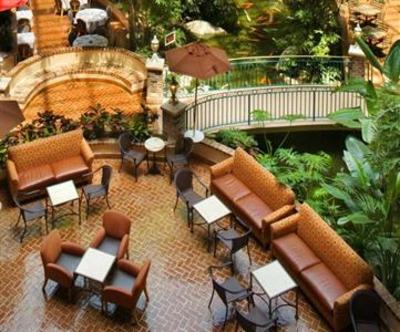 фото отеля Embassy Suites Hotel Anaheim North