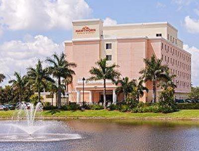 фото отеля Hawthorn Suites by Wyndham West Palm Beach