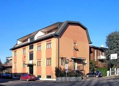 фото отеля Carmen Hotel Trezzano sul Naviglio