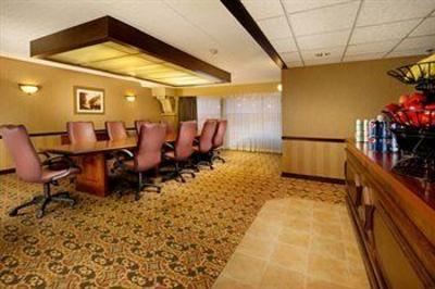 фото отеля Drury Inn & Suites St. Louis Convention Center