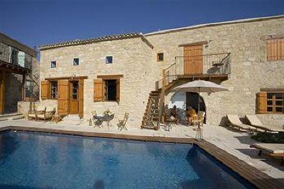 фото отеля Evkarpos Country House Larnaca