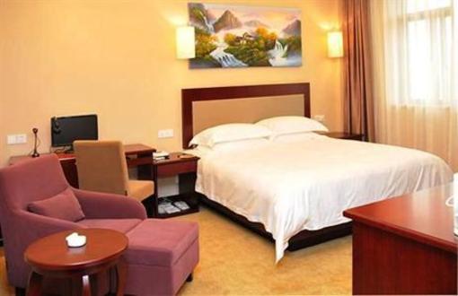фото отеля Liuhe Hotel
