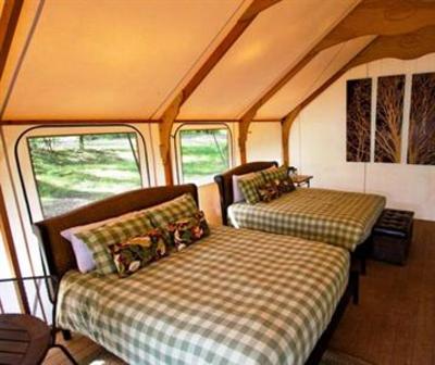 фото отеля Lakedale Resort at Three Lakes