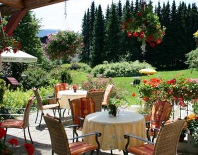 фото отеля Kur und Wellnesshotel Kronenhof