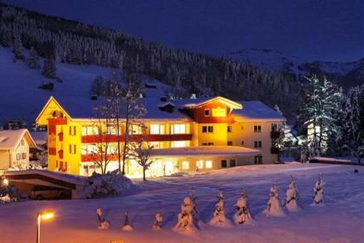 фото отеля Kur und Wellnesshotel Kronenhof