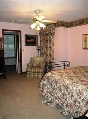 фото отеля Country Ridge Bed and Breakfast