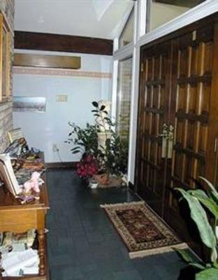 фото отеля Country Ridge Bed and Breakfast