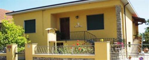 фото отеля Affittacamere La Casa di Ugo
