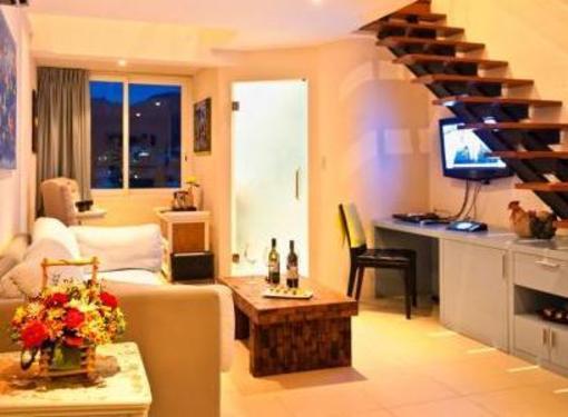 фото отеля Rooms at the 9th Apartments Phuket