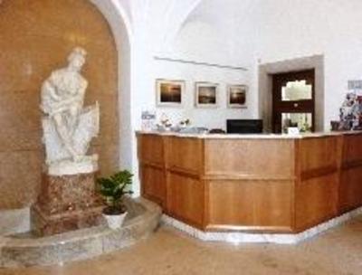 фото отеля Hotel Schloss Seeburg