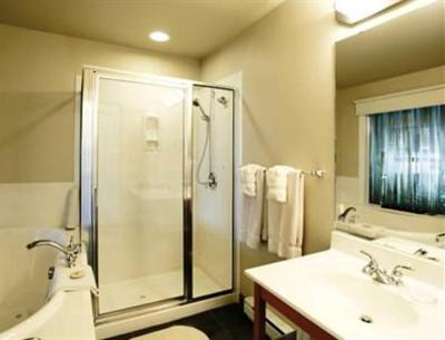 фото отеля Sidney Waterfront Inn
