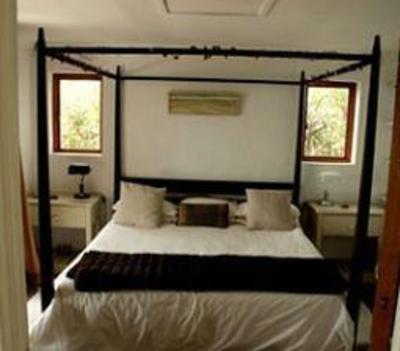 фото отеля Stone Cottage Guest House