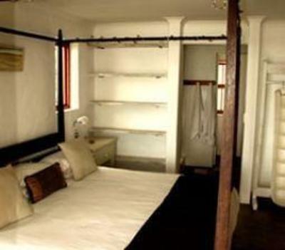 фото отеля Stone Cottage Guest House