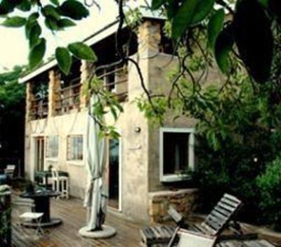 фото отеля Stone Cottage Guest House