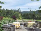 фото отеля Beach House Salt Spring Island