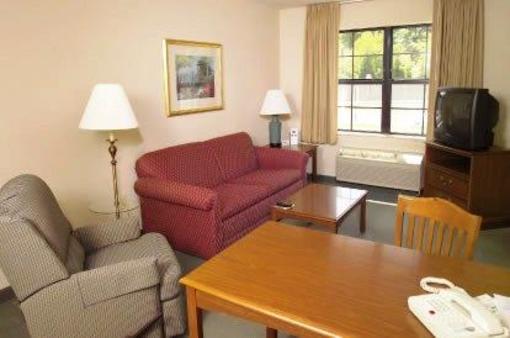 фото отеля Extended Stay America - Charlotte - University Place - E. McCullough Dr.