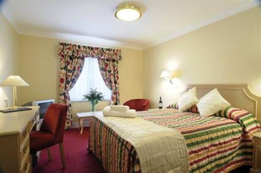 фото отеля BEST WESTERN Calcot Hotel
