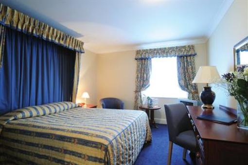 фото отеля BEST WESTERN Calcot Hotel