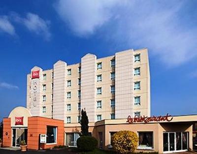 фото отеля Ibis Clermont-Ferrand Sud Carrefour Herbet