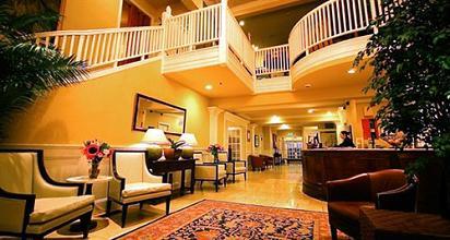 фото отеля Majestic Inn and Spa