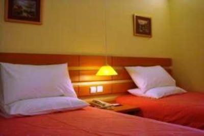 фото отеля Home Inn (Tianjin Weijin Road Tianta)