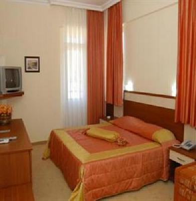 фото отеля Lara Hadrianus Hotel