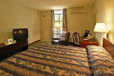 фото отеля Howard Johnson Inn Green Bay