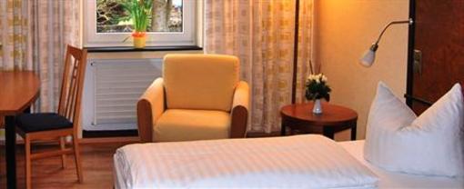 фото отеля Waldhotel im Wiesengrund