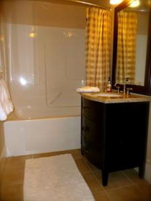фото отеля In the Selkirk Mountains B&B