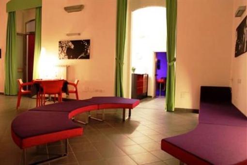фото отеля Fabric Hostel And Club