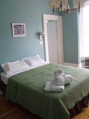 фото отеля Avalon Guest House St. John's