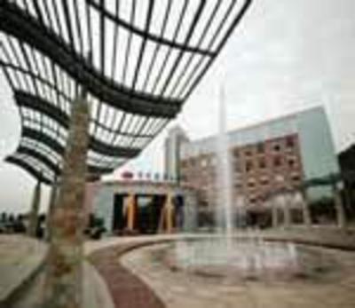 фото отеля Rifa Service Apartments